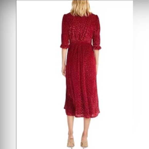 Sold out - Picture 9 of 10